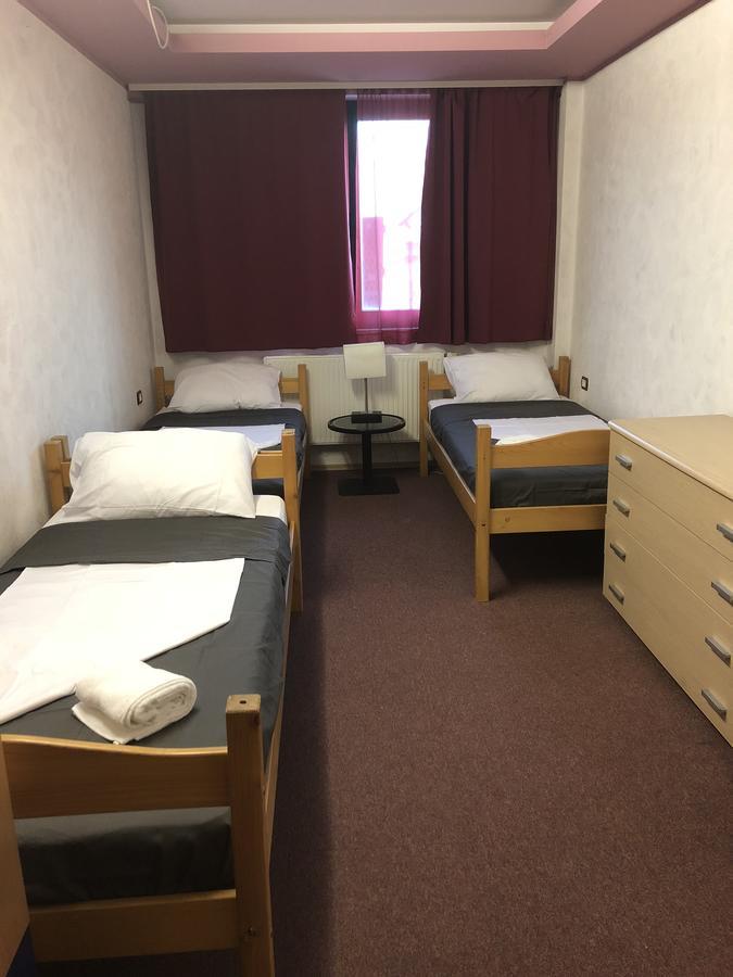 Motel Sofia Sezana Luaran gambar